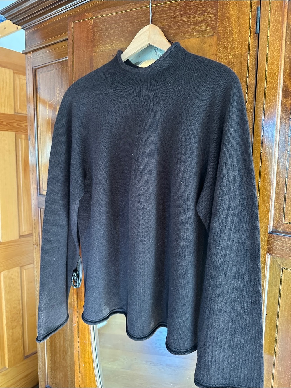 Women’s Theory Brown Roll Neck Cashmere Sweater